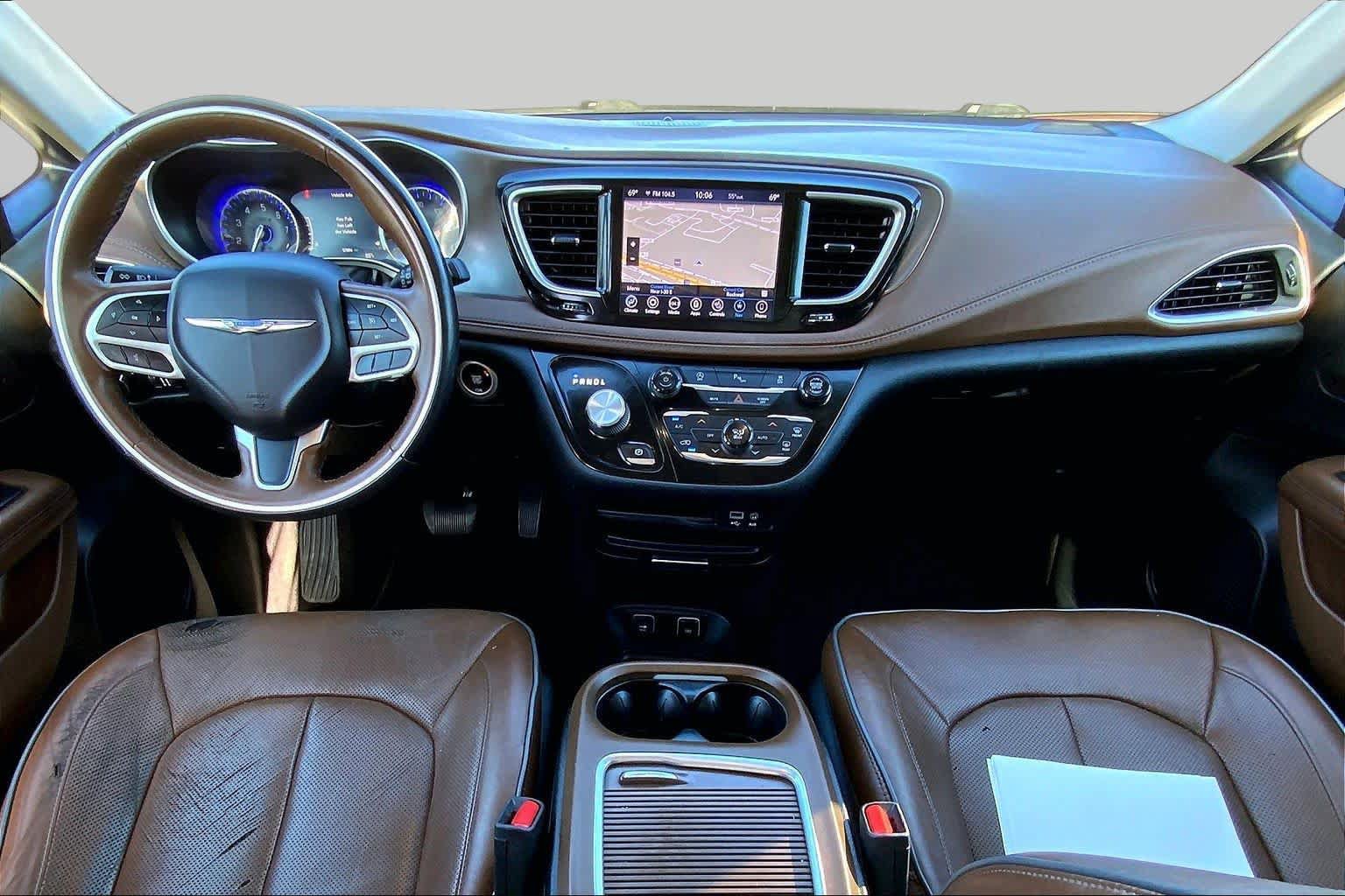 Used 2019 Chrysler Pacifica Limited FWD image 21