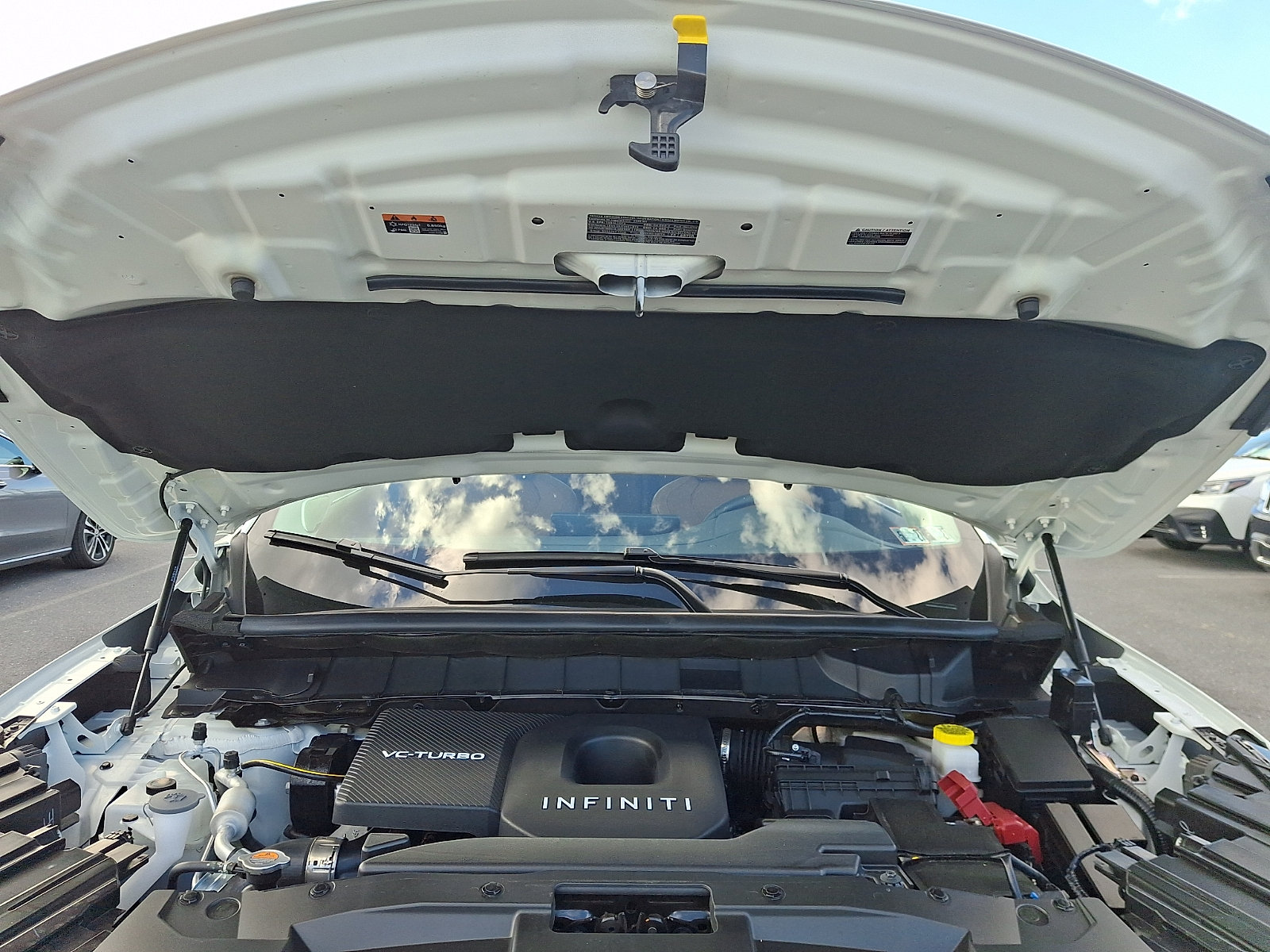 Certified 2025 INFINITI QX60 Sensory AWD/4WD image 27