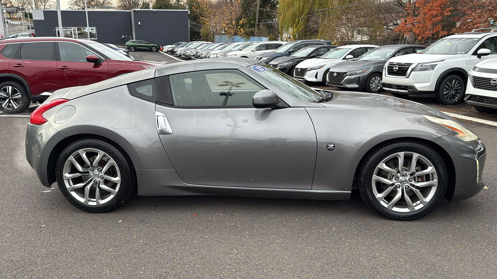Used 2013 Nissan 370Z Coupe image 22