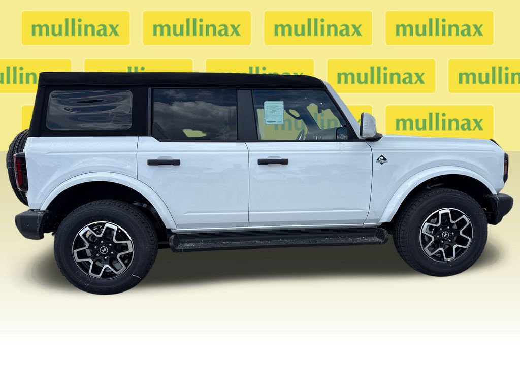 New 2026 Ford Bronco Outer Banks image 17