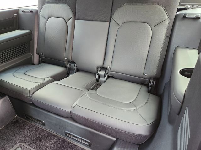 New 2025 Land Rover Defender 130 V8 image 21