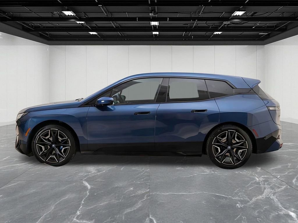 Used 2025 BMW iX M60 image 2