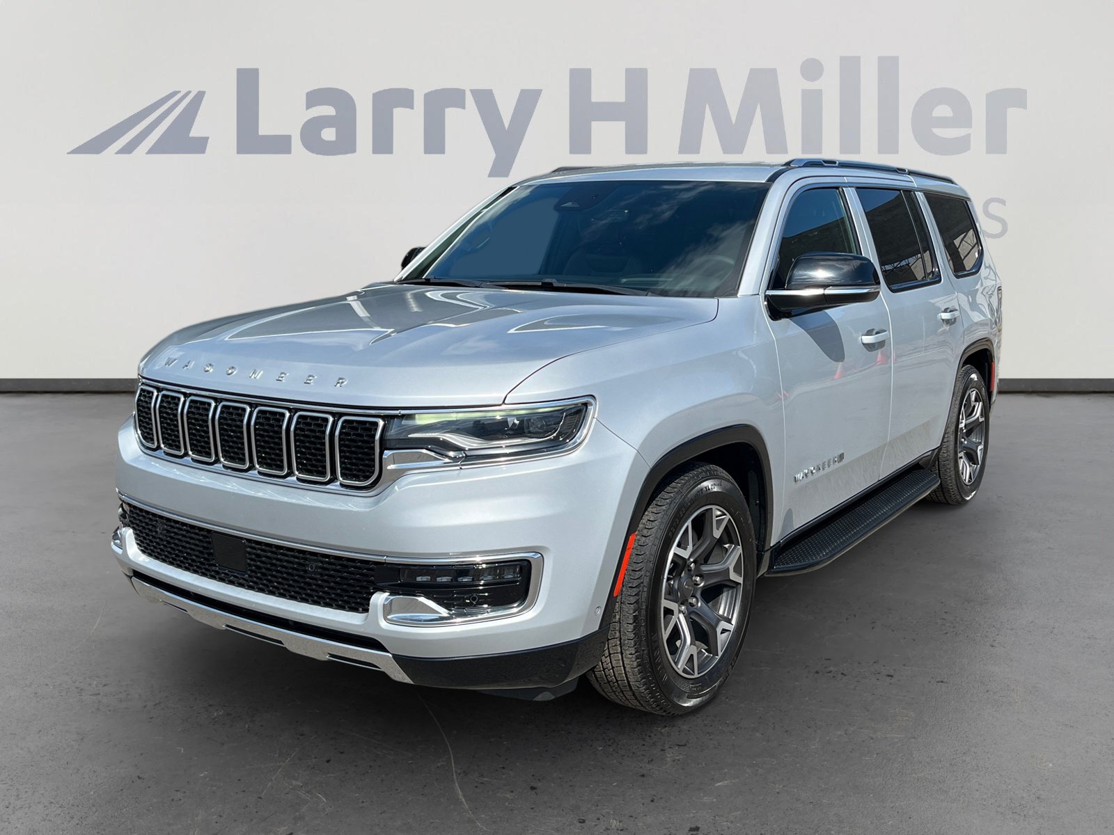 Used 2024 Jeep Wagoneer Series III AWD/4WD image 1