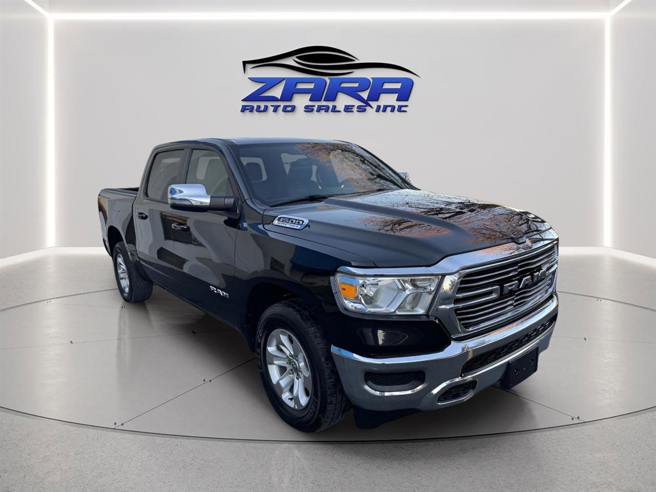 Used 2023 RAM 1500 Laramie image 8