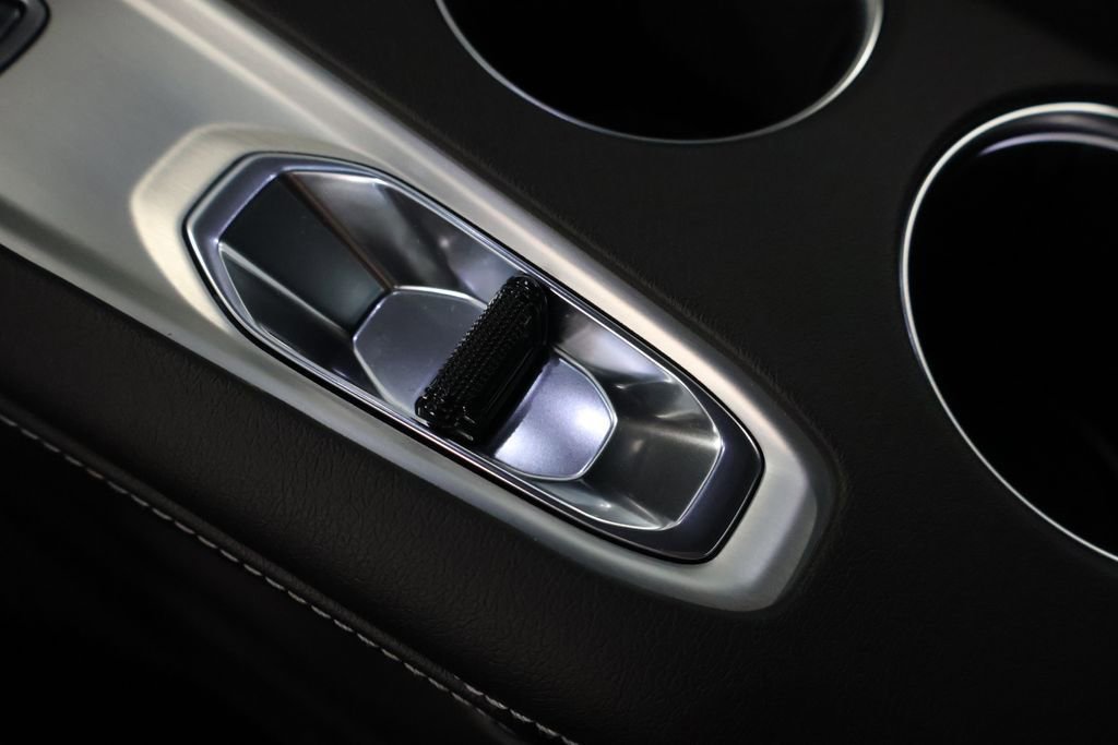 New 2026 Chevrolet Corvette Stingray Convertible w/ Battery Protection Package image 29