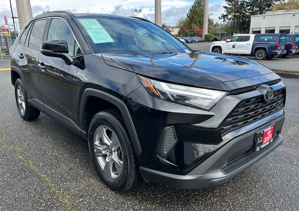 Certified 2024 Toyota RAV4 XLE w/ Convenience Package AWD/4WD image 3