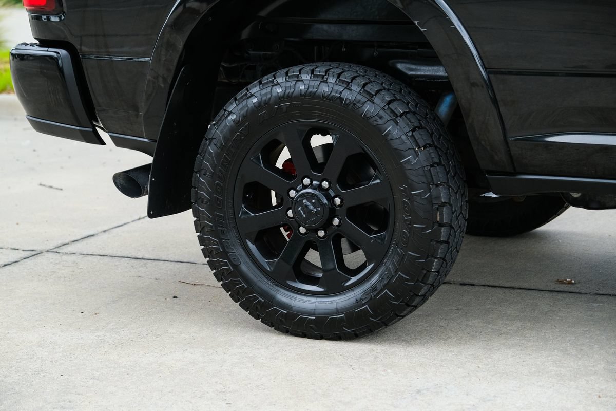 Used 2019 RAM 2500 Laramie AWD/4WD image 16