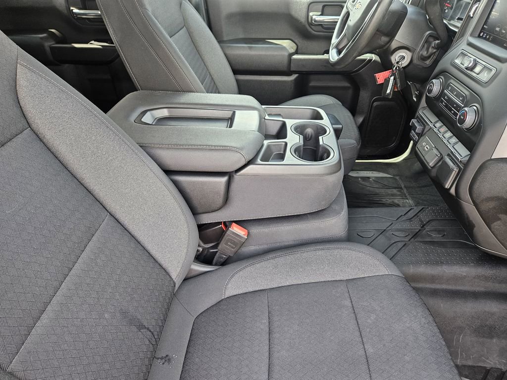 Used 2022 Chevrolet Silverado 2500 Custom w/ Custom Convenience Package image 20