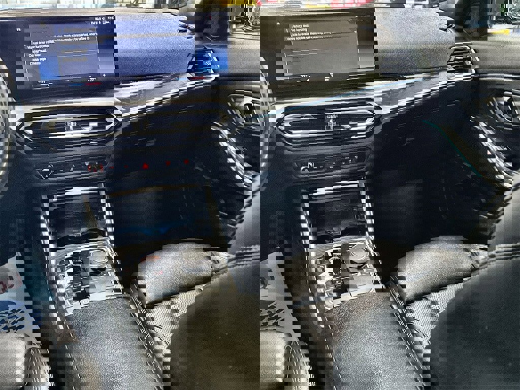 Used 2023 BMW 330i Sedan image 28