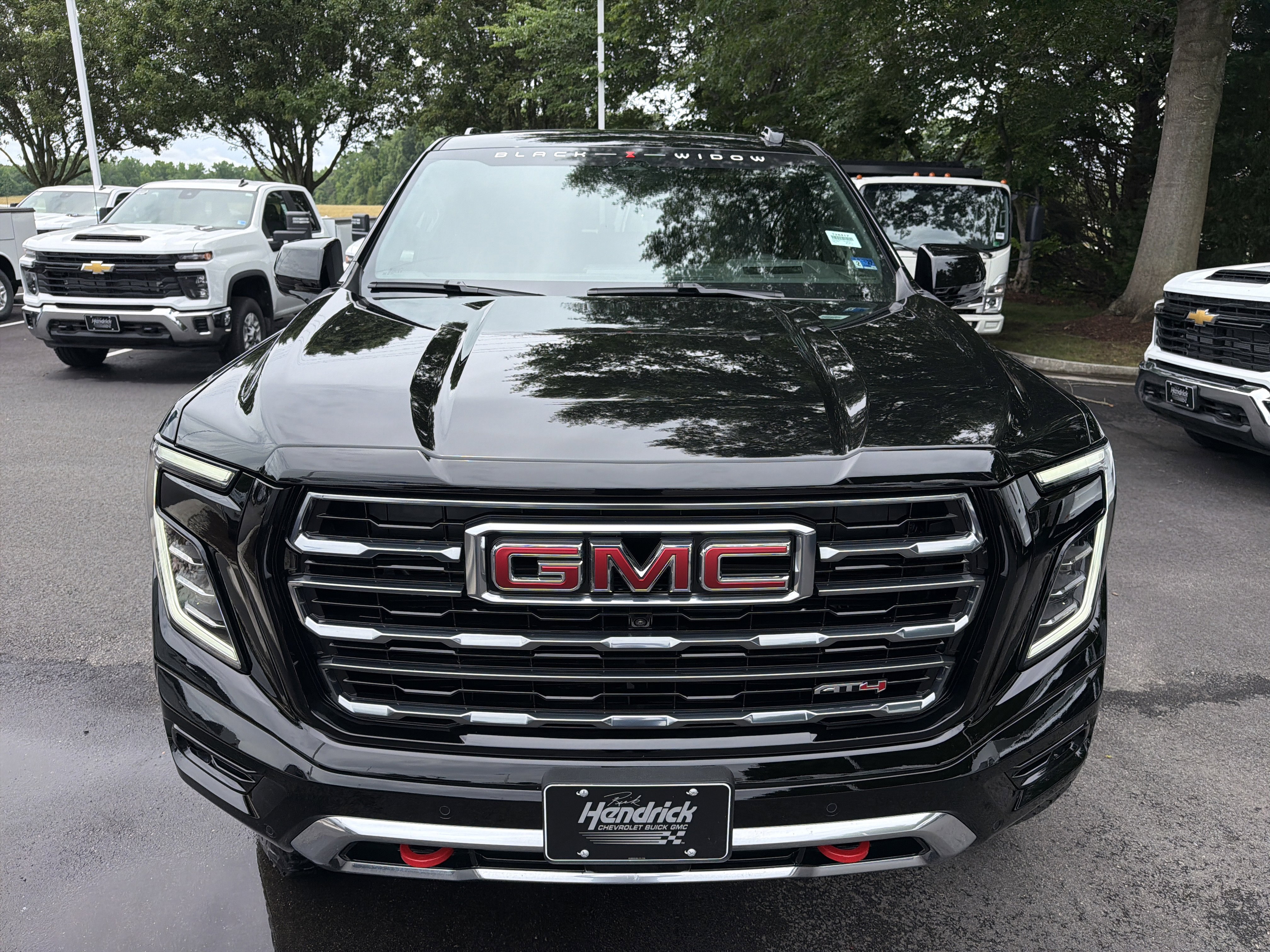 New 2026 GMC Yukon AT4 w/ AT4 Premium Package AWD/4WD video 2
