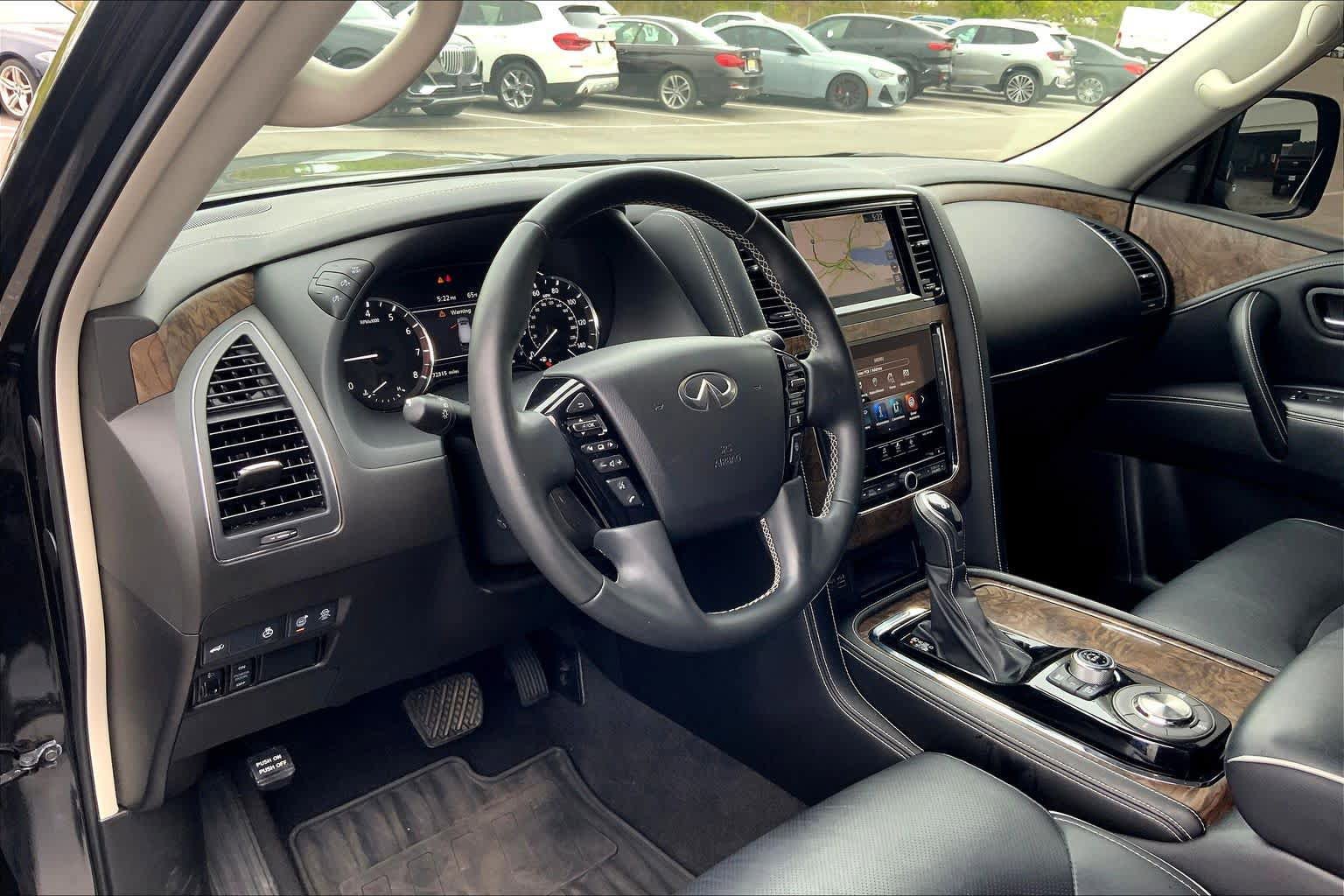 Used 2021 INFINITI QX80 Premium Select w/ All-Season Package image 19