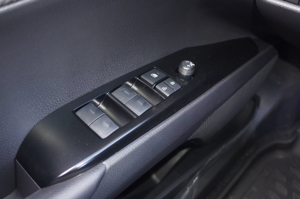 Certified 2026 Toyota Camry Hybrid FWD image 13