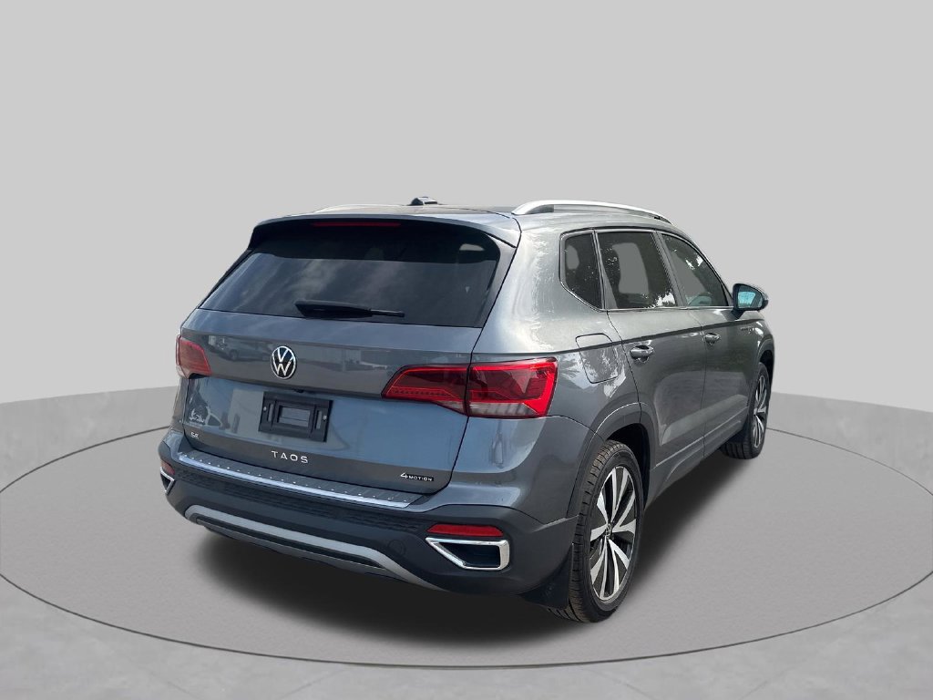 Used 2023 Volkswagen Taos SE w/ Panoramic Sunroof Package AWD/4WD image 37