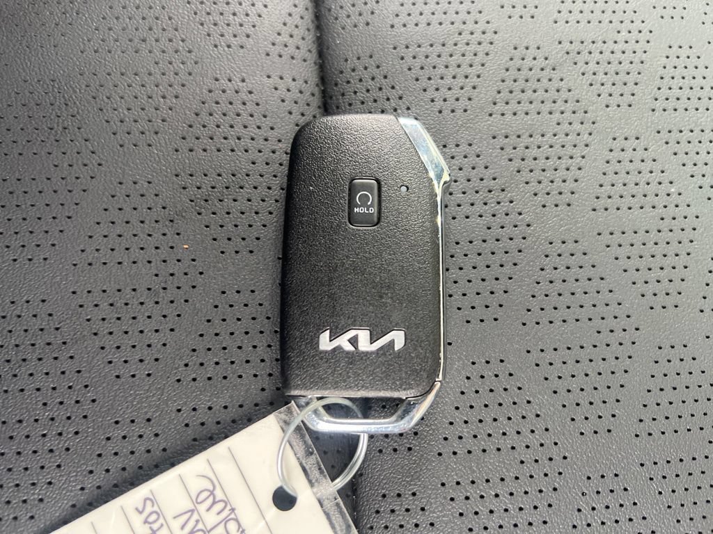 Certified 2024 Kia Seltos SX AWD/4WD image 23