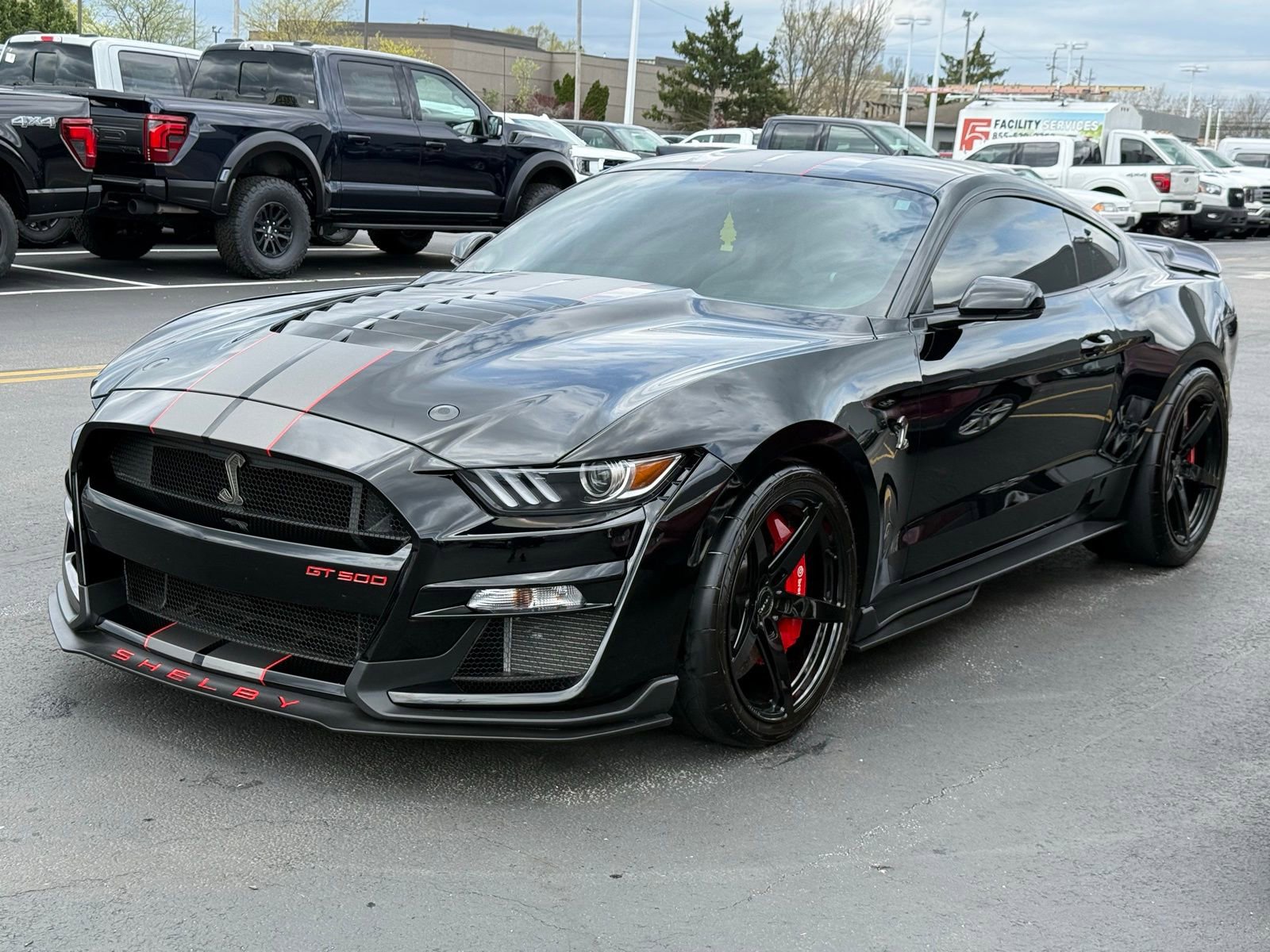 Used 2021 Ford Mustang Shelby GT500 w/ Technology Package RWD image 6