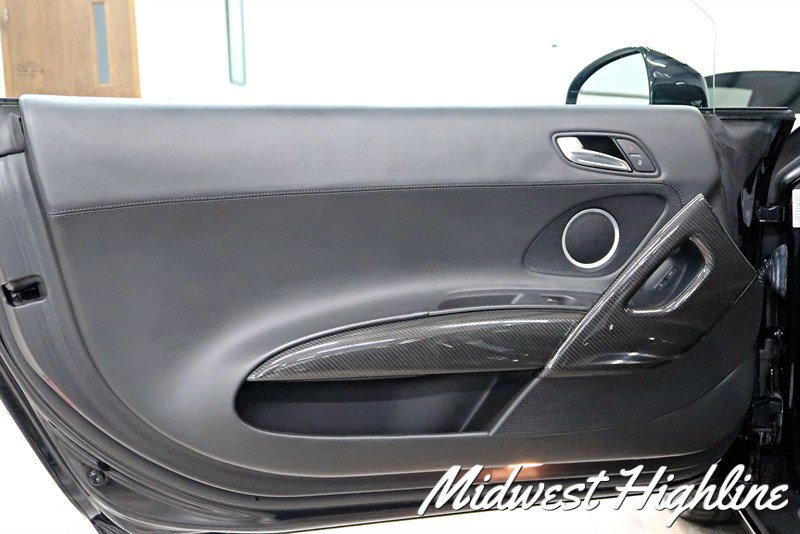 Used 2008 Audi R8 V8 image 30