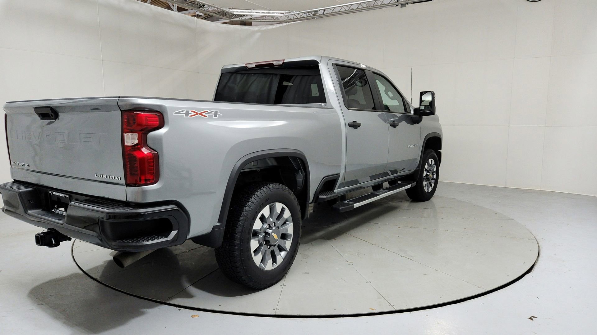 Used 2024 Chevrolet Silverado 2500 Custom w/ Snow Plow Prep/Camper Package image 5