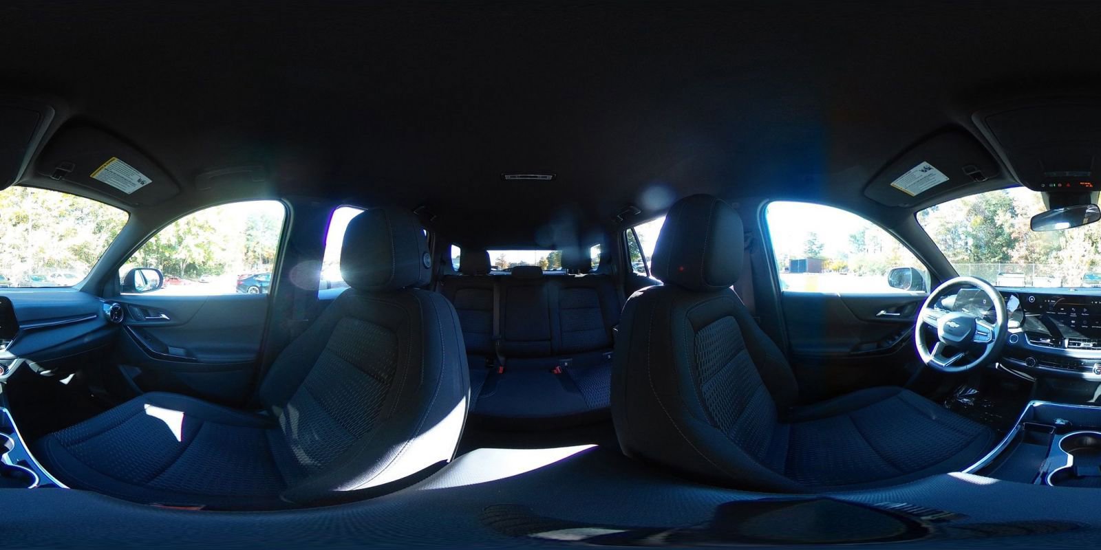 Used 2025 Chevrolet Equinox LT image 42