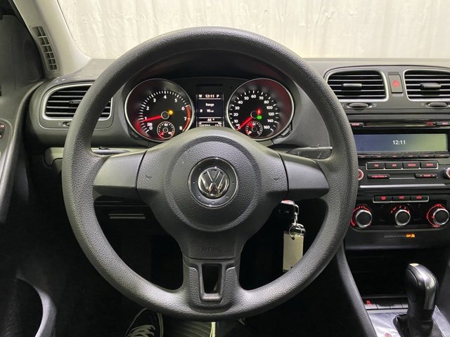 Used 2013 Volkswagen Golf 2-Door image 16