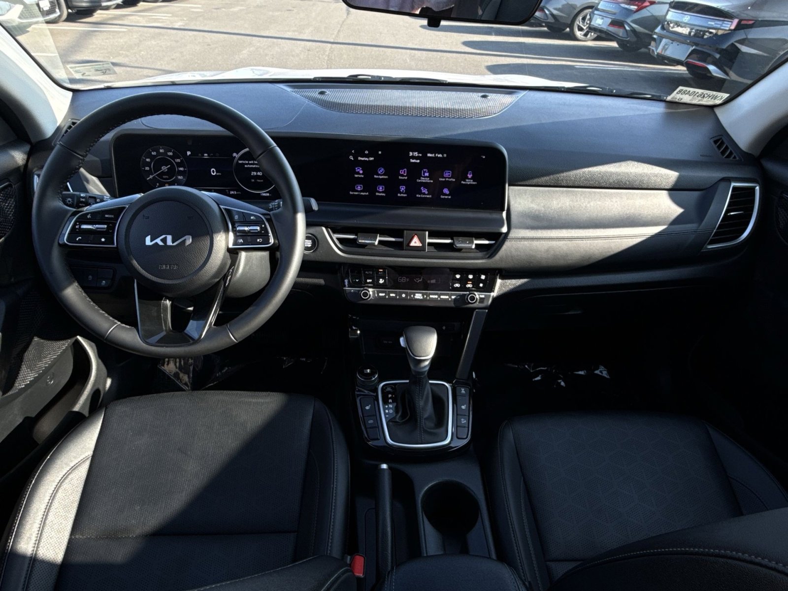 Used 2024 Kia Seltos EX image 23