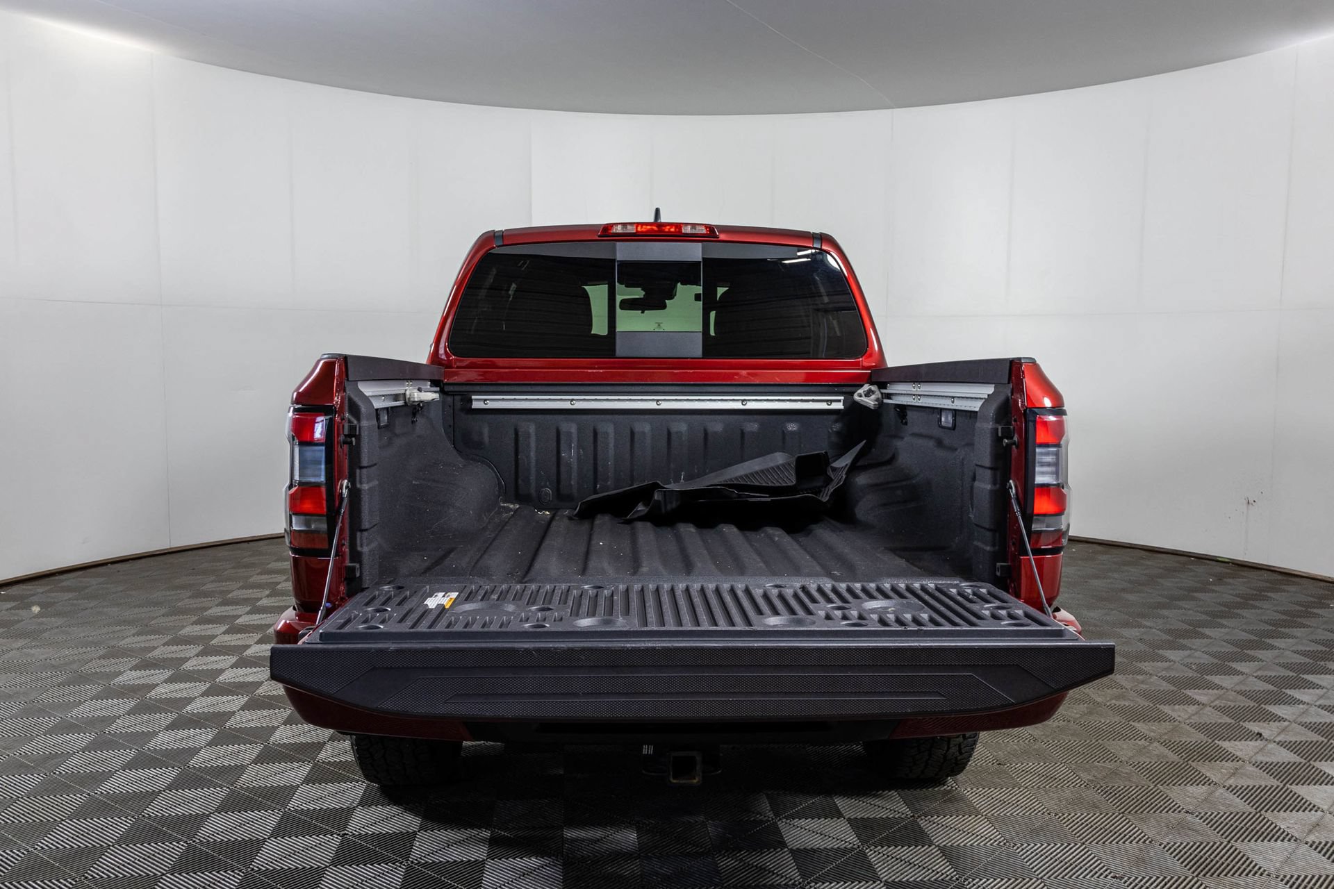 Used 2024 Nissan Frontier PRO-4X w/ Pro Convenience Package AWD/4WD image 42