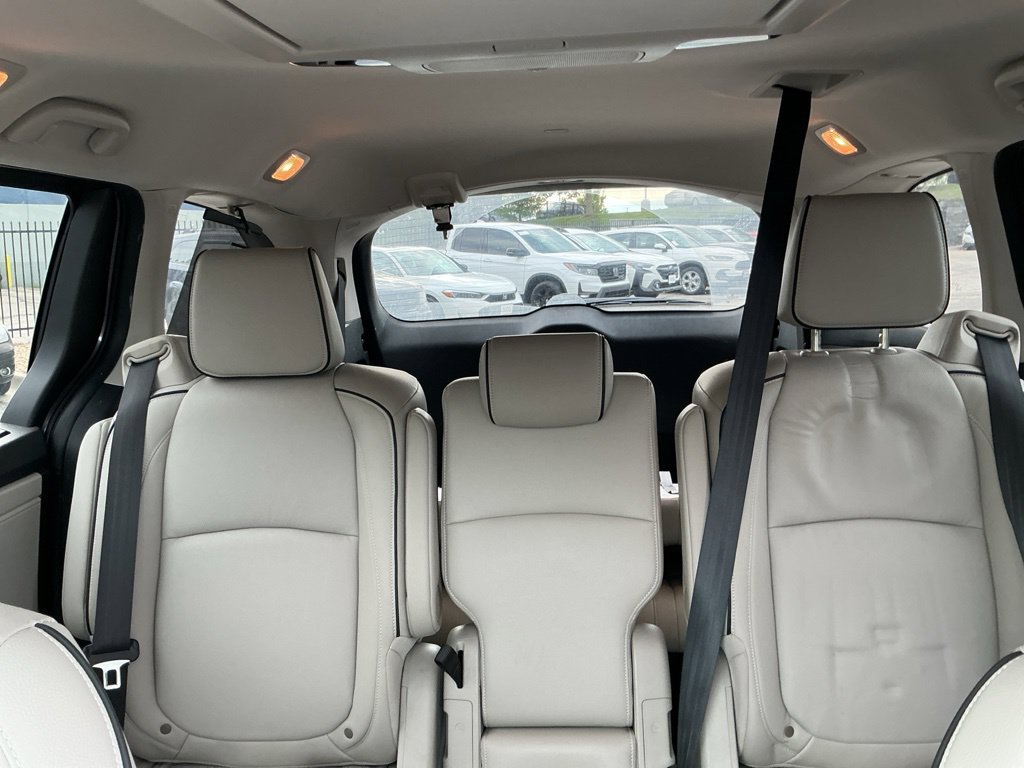 Used 2025 Honda Odyssey Touring image 28