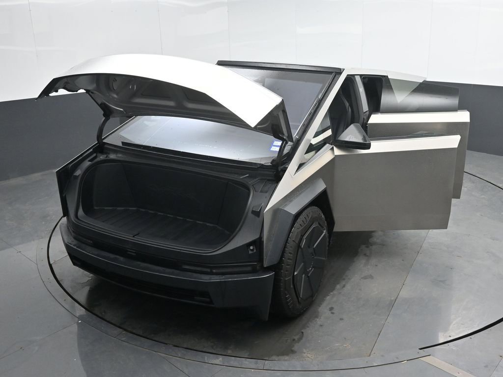Used 2024 Tesla Cybertruck Cyberbeast image 49