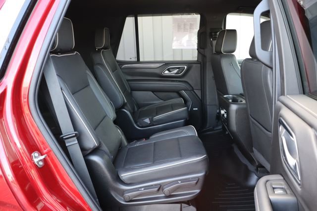 Used 2023 GMC Yukon SLT w/ SLT Luxury Package AWD/4WD image 53