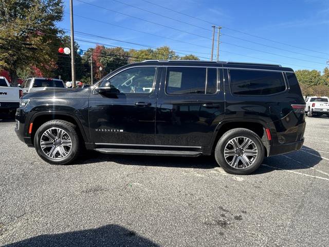 Used 2024 Jeep Wagoneer Series II w/ Flexible Seating Group image 3