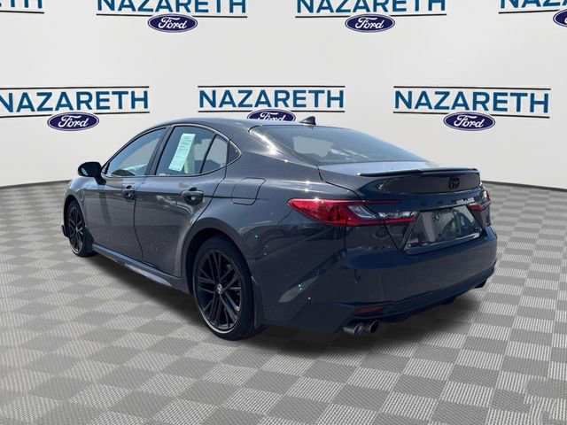 Used 2025 Toyota Camry SE w/ Convenience Package FWD image 5