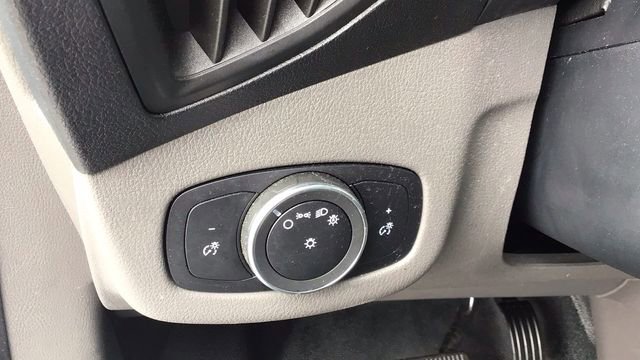 Used 2022 Ford Transit Connect XL image 14