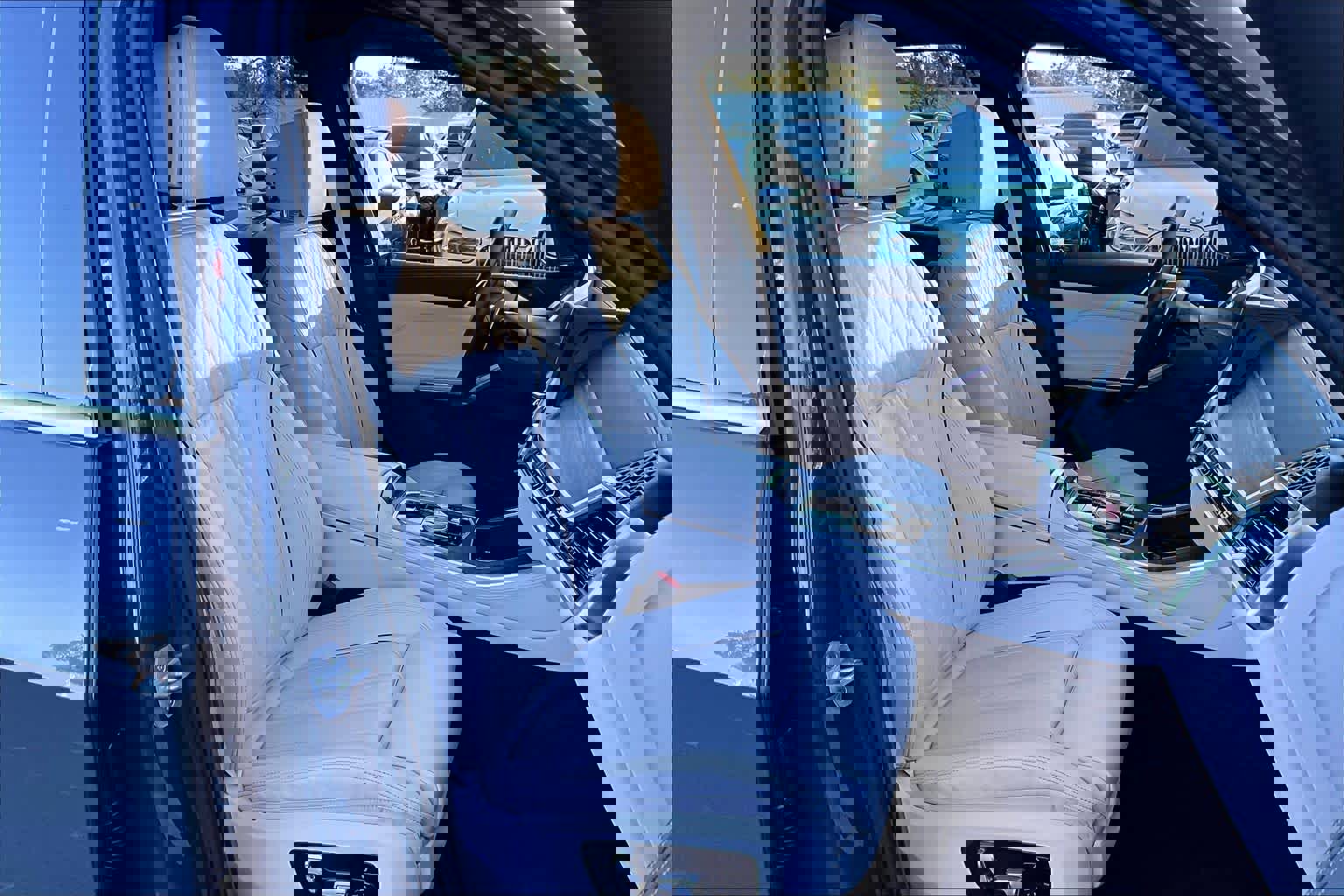 Certified 2025 BMW X5 xDrive40i image 8