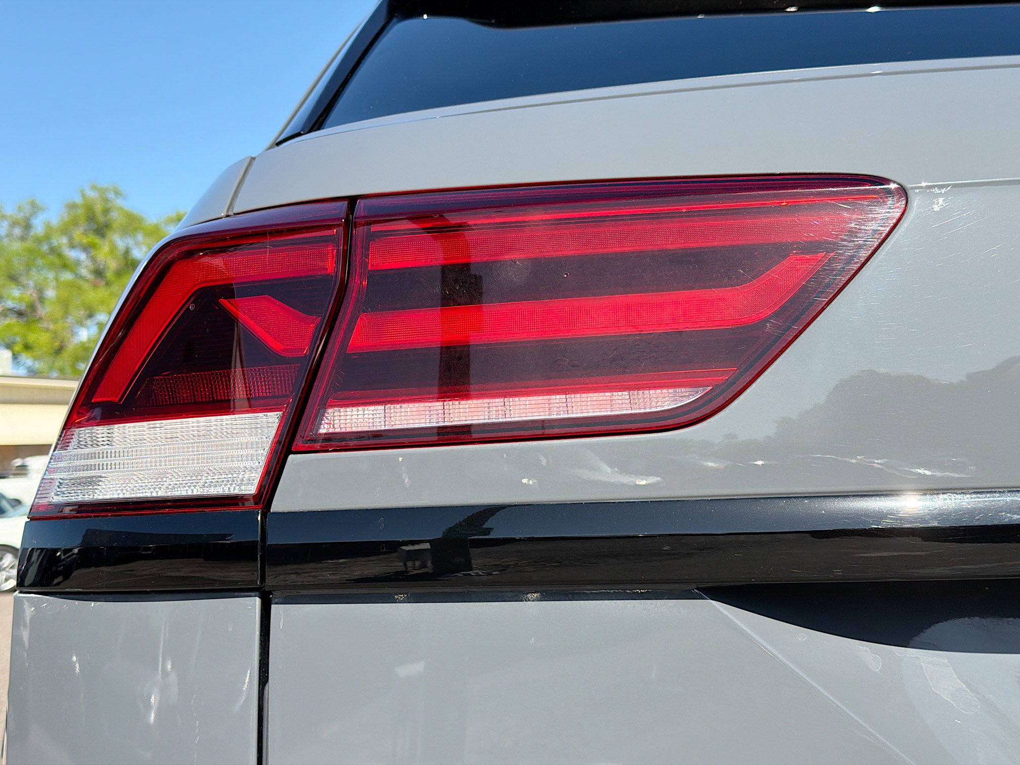 Used 2023 Volkswagen Atlas Cross Sport SEL image 10