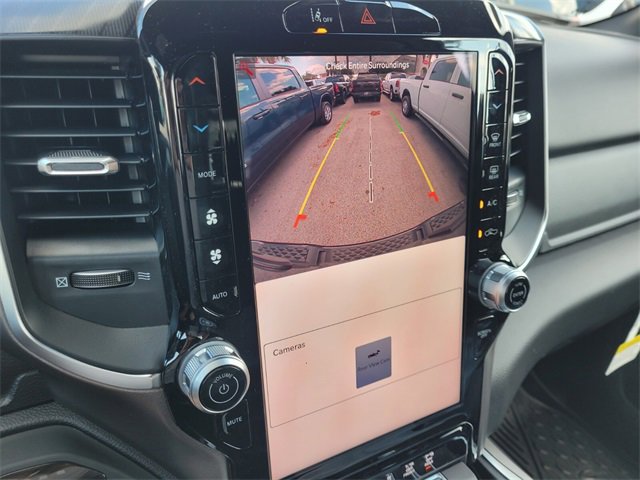 New 2026 RAM 1500 4x4 Crew Cab image 34