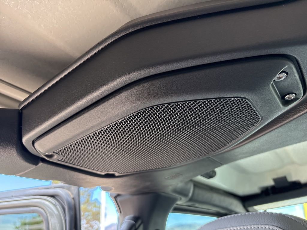 Used 2023 Jeep Gladiator Mojave w/ LED Lighting Group AWD/4WD image 44