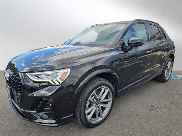 Used 2025 Audi Q3 2.0T Premium w/ Black Optic Sport Package AWD/4WD image 7