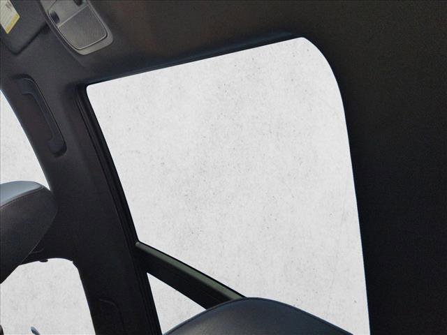 Used 2018 Audi Q3 2.0T Premium w/ Convenience Package image 15