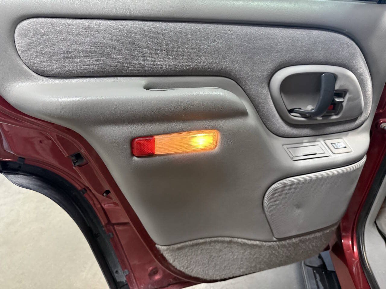 Used 1999 Chevrolet Tahoe Z71 AWD/4WD image 16