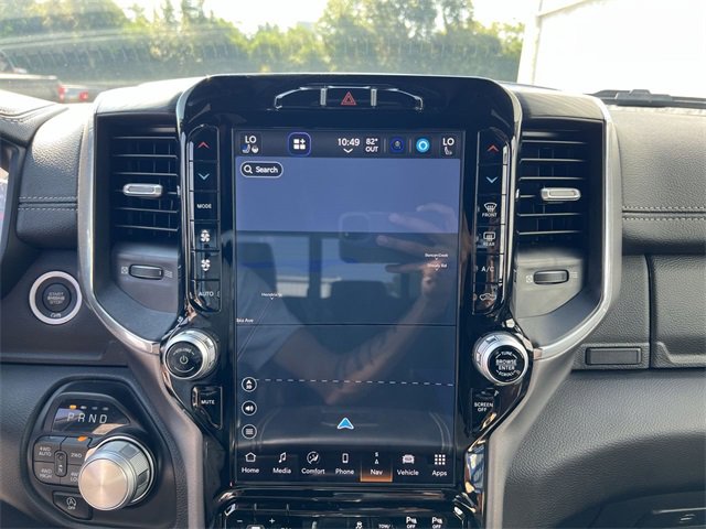 Used 2024 RAM 1500 Laramie image 14