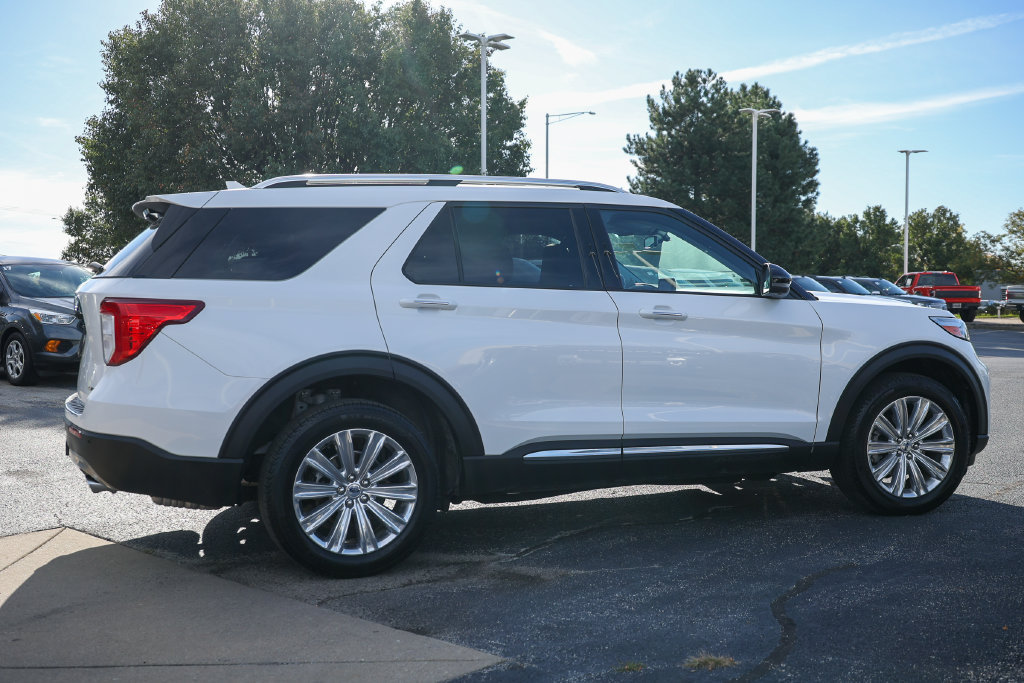 Certified 2023 Ford Explorer Limited w/ Limited Technology Package AWD/4WD image 21