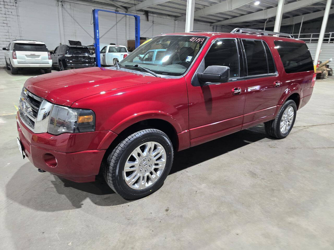 Used 2014 Ford Expedition EL Limited w/ Equipment Group 301A AWD/4WD image 1