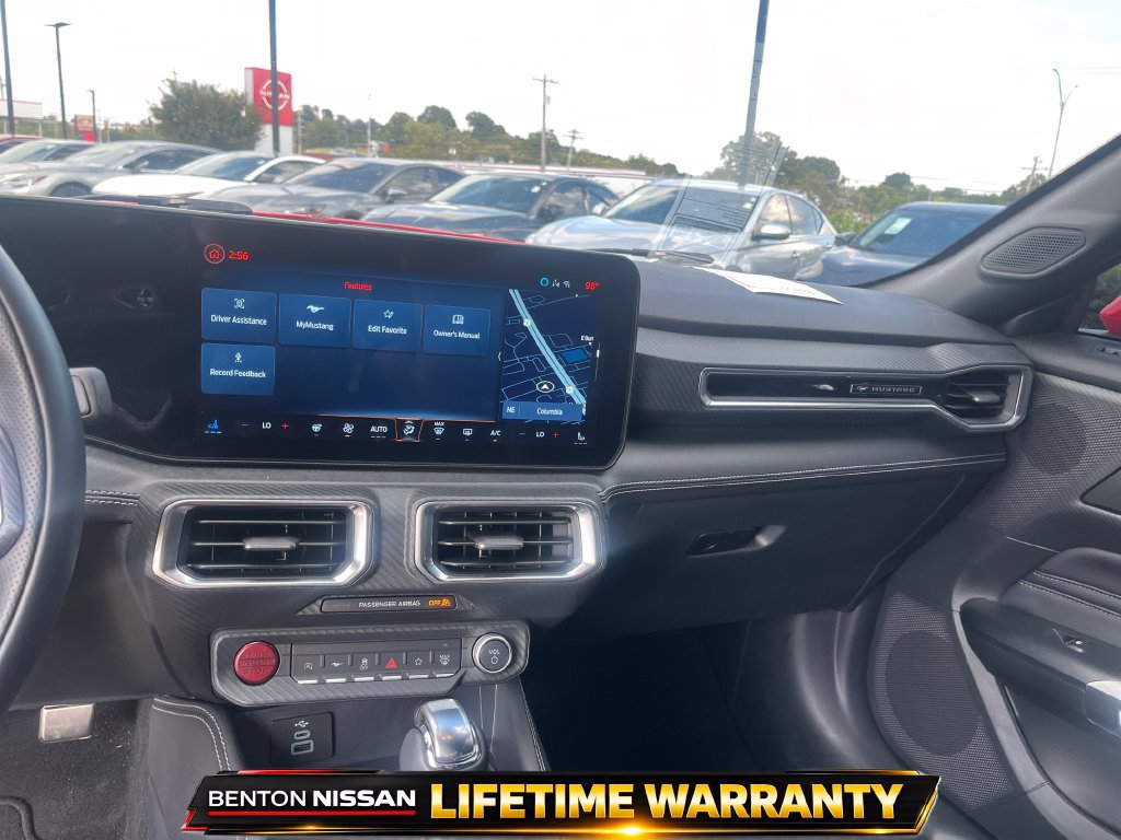 Used 2025 Ford Mustang GT Premium RWD image 17