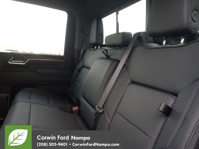 Used 2025 GMC Sierra 3500 Denali w/ Denali Reserve Package AWD/4WD image 25