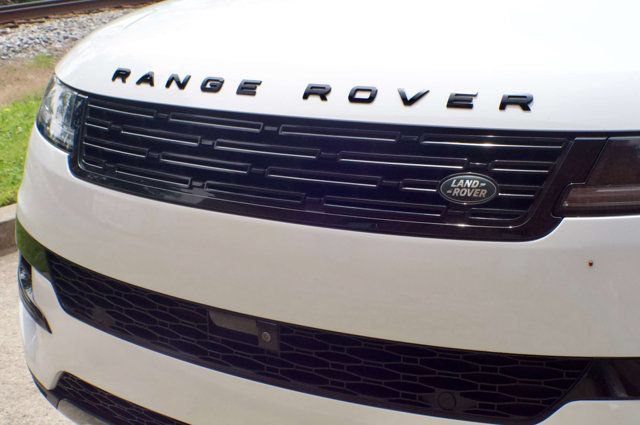 Used 2023 Land Rover Range Rover Sport SE AWD/4WD image 14