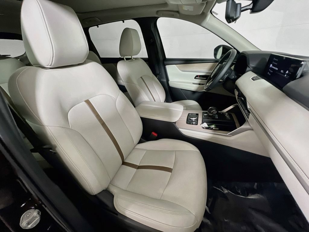Used 2024 MAZDA CX-90 Plug-In Hybrid w/ Premium Plus AWD/4WD image 26
