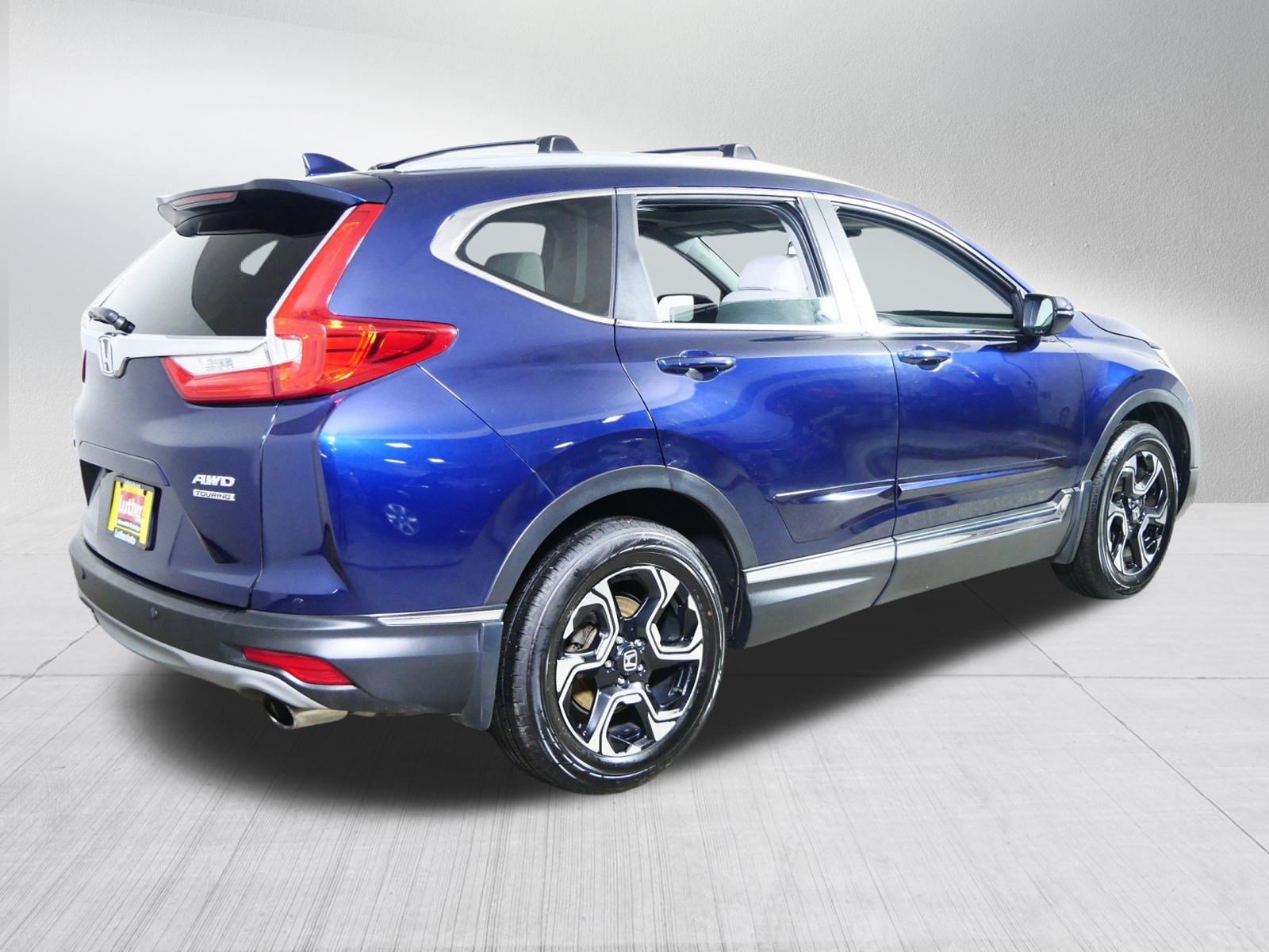 Used 2017 Honda CR-V Touring image 7