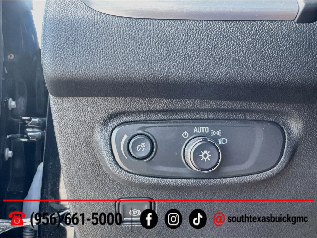 Used 2024 GMC Terrain SLE w/ Driver Convenience Package FWD image 20