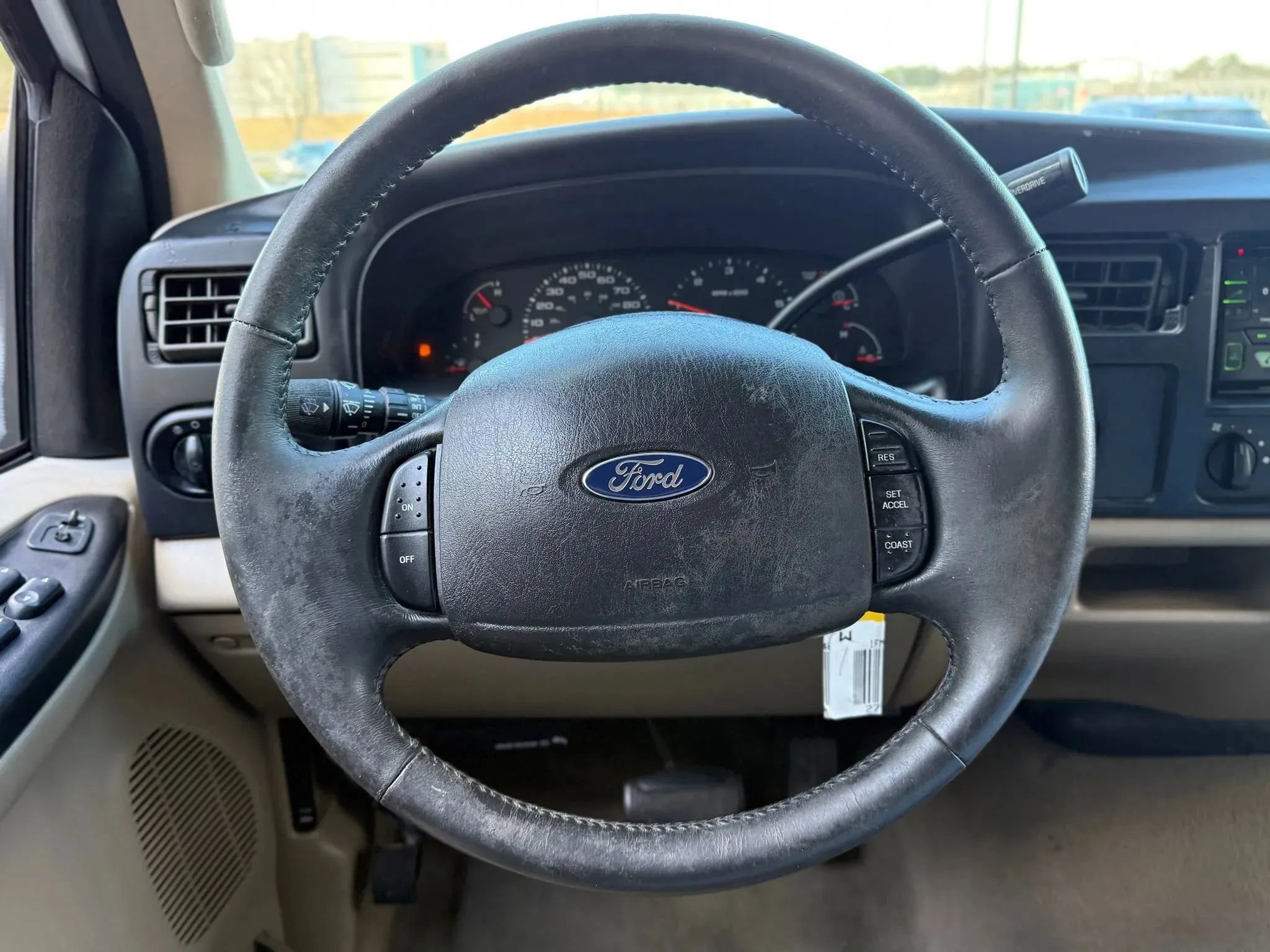 Used 2005 Ford Excursion XLS image 24