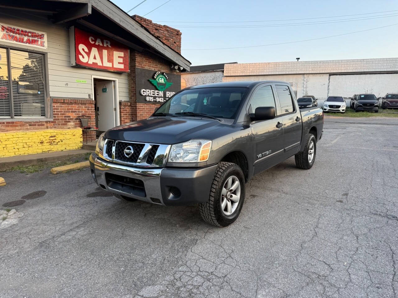 Used 2008 Nissan Titan SE RWD image 1