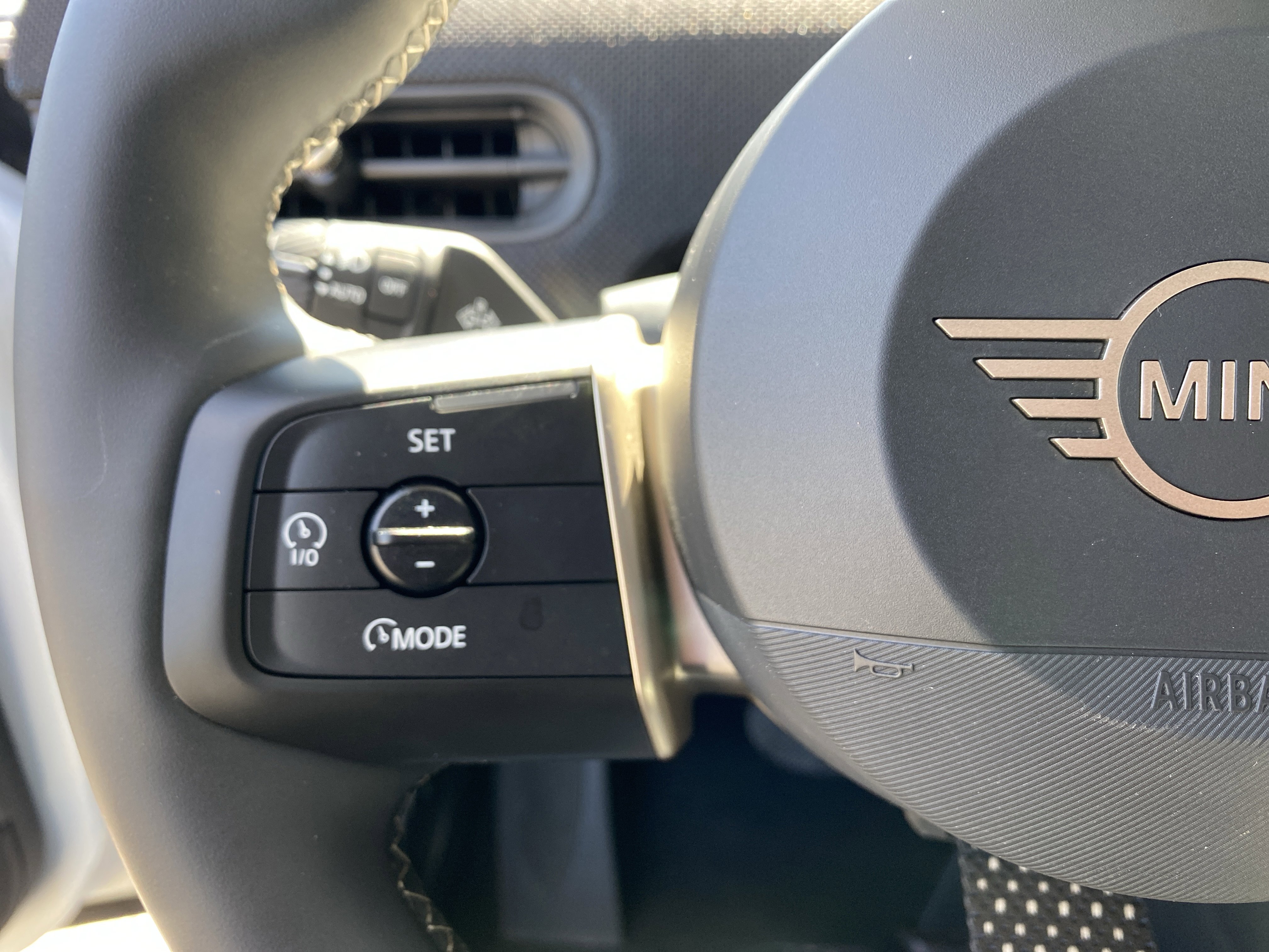 Certified 2025 MINI Cooper S image 74